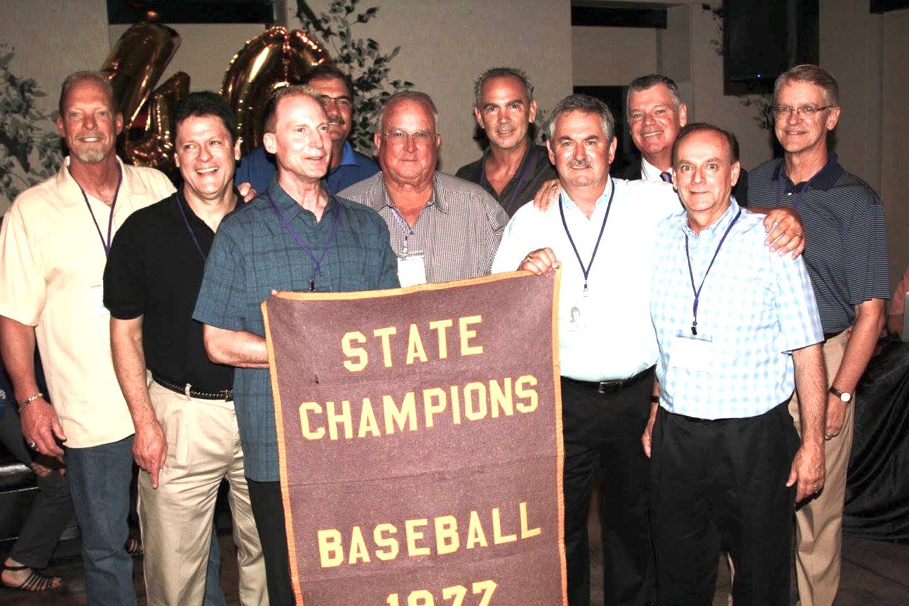 Jeff Purdum, Brent Littlepage, Kurt Myers, Kevin Guarnera, Coach Darrel Palmer, Gre O'Connor, DeWayne Vaughn, Joe Gorman, Jackie Gray, Eric Percival